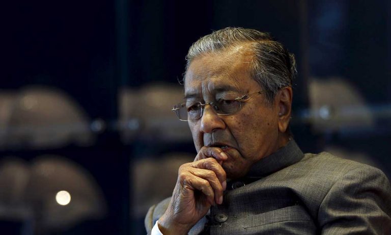 Malezya Başbakanı Ülkeye Olası Ticari Yaptırımlar Konusunda Uyardı