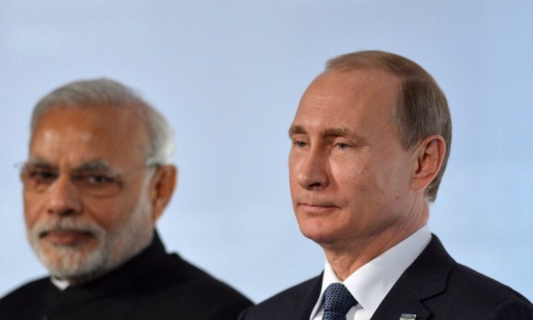 Rusya Hindistan’ın Petrole Daha Az Bağımlı Olmasına Yardım Edebilir