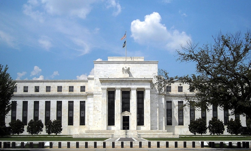 FED Faiz İndirimleri Yaptı