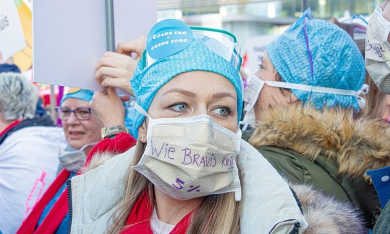 Hollanda’da 83 Hastanede Yapılan Grev Nedeniyle 10 Bin Randevu Ertelendi