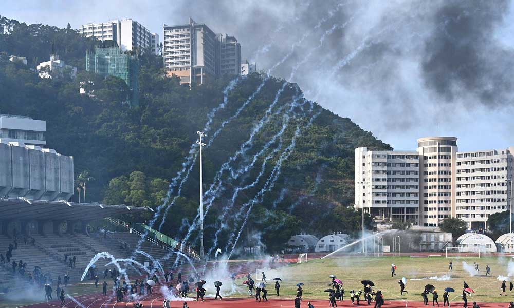 Hong Kong Yönetim Başarısızlığı