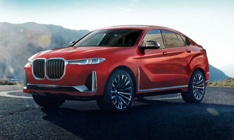 BMW, X8’i Hibrit Motorlu Bir M Olarak Getirebilir!