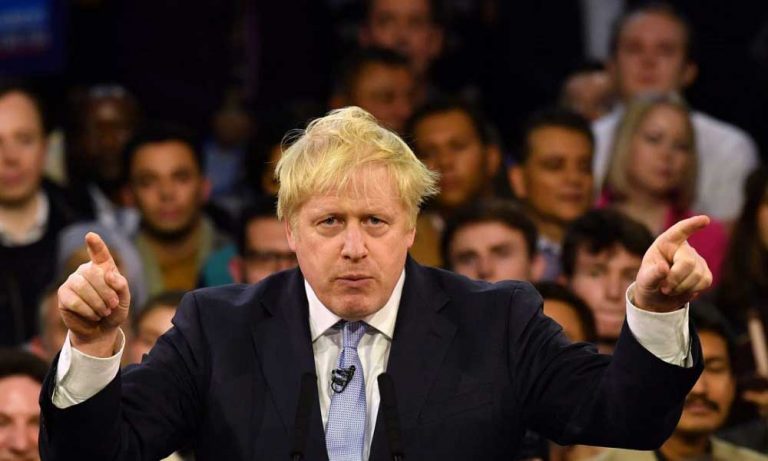 AB, Boris Johnson’ın Kesin Zaferinin Ardından Brexit için Israr Etti