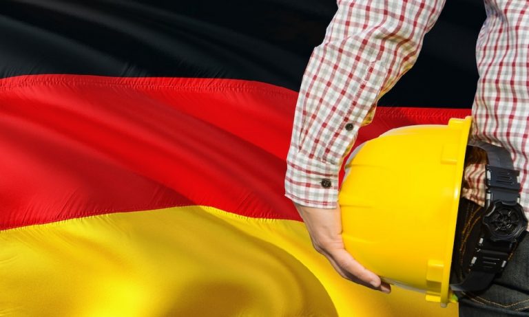 Başbakan Merkel: “Almanya’daki Nitelikli İş Gücü Eksikliğine Hızlıca Çözüm Bulunmalı”