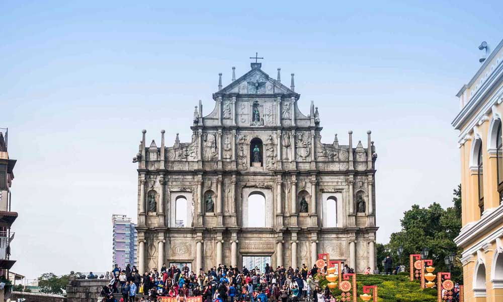 Çin Macau Ödüllendirecek 