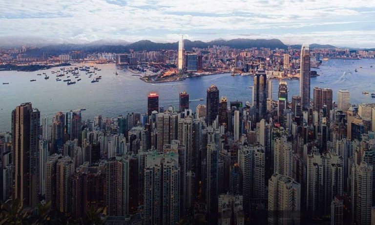 Hong Kong Karışıklığı 5 Milyar Dolar Sermaye Çıkışına Yol Açtı