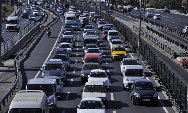 2019’un İlk 11 Ayında Trafikteki Taşıt Sayısı 300 Bine Yakın Artış Gösterdi