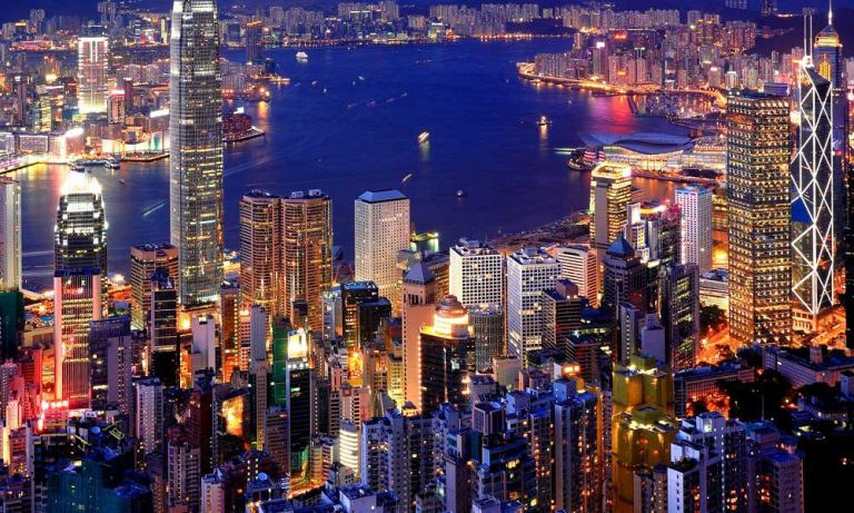 Hong Kong’un Kasım Ayı Perakende Satışları %23.6 Azaldı