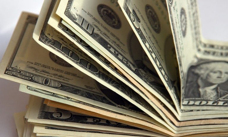 Dolar Kuru 6,5244 Lira ile 19 Ayın En Yükseğine Çıktı
