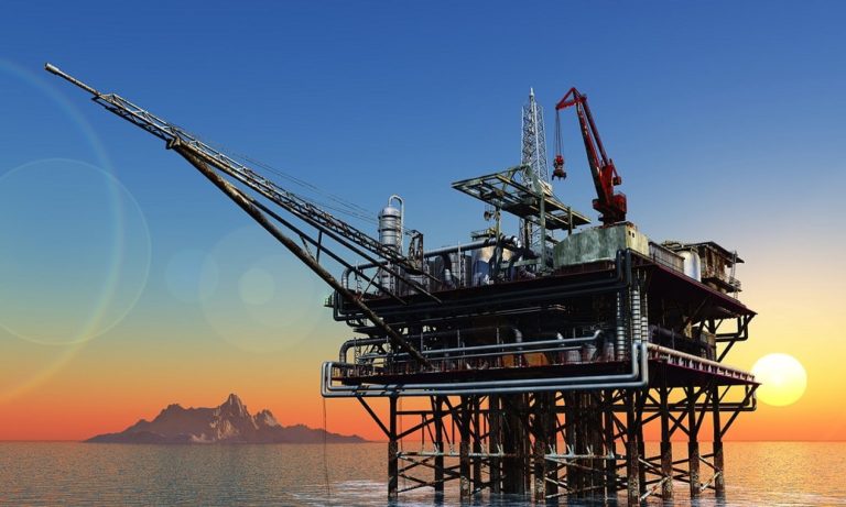 Hükümetlerin Teşvikleri Sonrası Düşüşüne Ara Veren Petrol Yeniden Eksiye Yöneldi