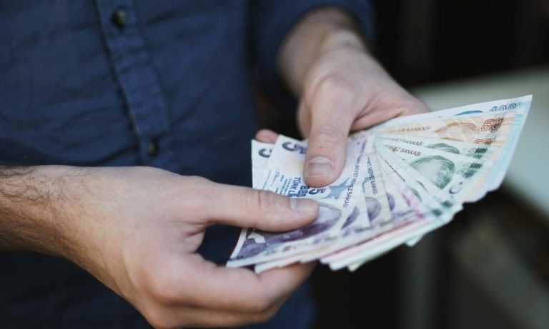 Emeklilerin Ramazan Bayramı İkramiyesi Mayıs’tan Nisan Ayına Çekildi