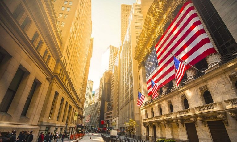 Güne Düşüşle Başlayan New York Borsası Açılışın Ardından Artıya Yöneldi