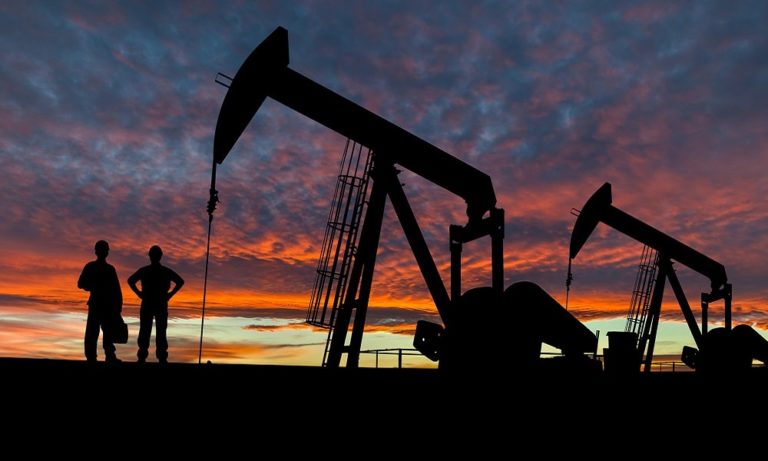Petrol Fiyatları OPEC Anlaşmazlığı ile Çakıldı! Ham Petrolün Varili 27 Dolara İndi