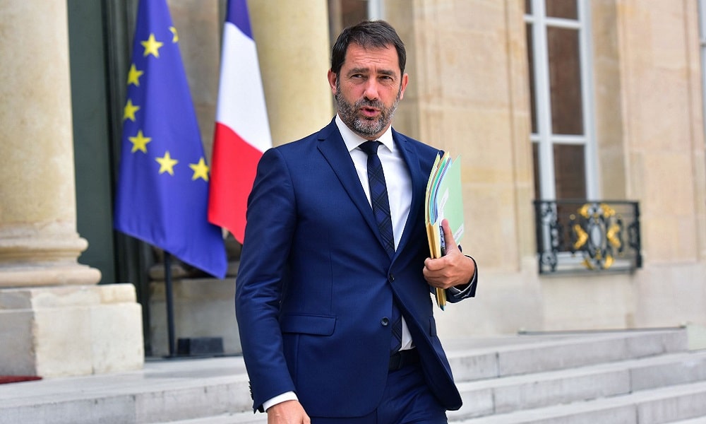 Fransa İçişleri Bakanı Christophe Castaner Halka Maske Çağrısı
