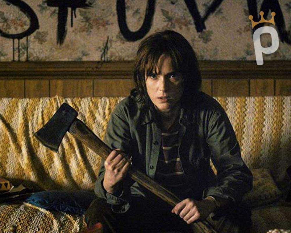 Joyce Byers - Winona Ryder