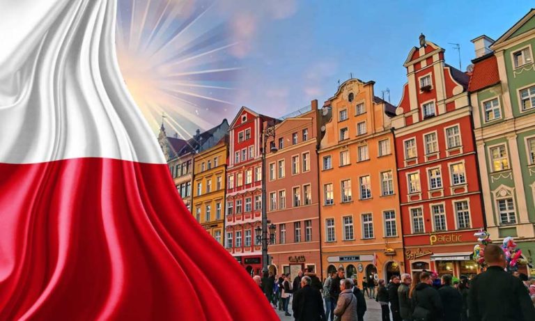 Polonya Ekonomisi, Küresel Krizde Olduğu gibi Büyümeyi Sürdürebilir