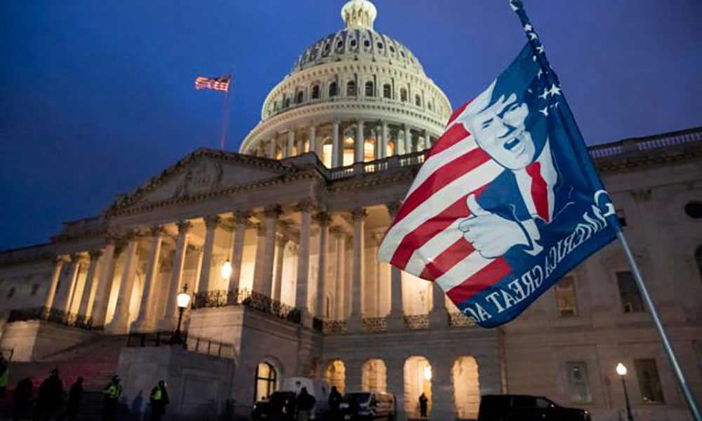 ABD’deki Olaylar Sonrasında Şirketler Trump’ın Görevden Alınmasını İstiyor