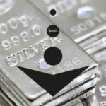 %2,5 Azalan Ons Gümüş Haftanın En Düşüğünde Seyrediyor