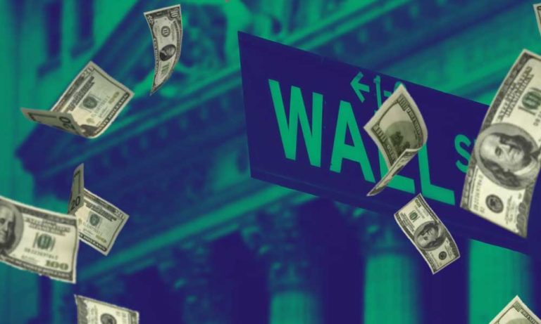 Wall Street Düşen Kişisel Gelir ve Harcamalara Karşın Artıda Açıldı