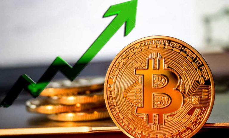 Ünlü Fon Yöneticisi Bitcoin için Bu Yıl 100 Bin Dolar Beklentisini Koruyor