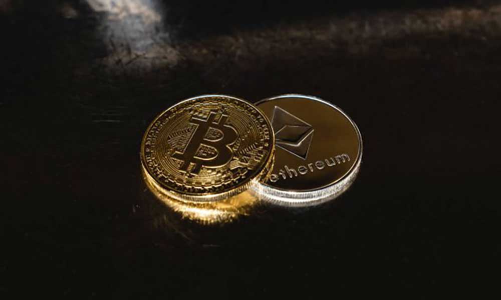 Bitcoin ve Ethereum %10’dan Fazla Düşüş Yaşarken Kayıplarını Geri Topluyor Bitcoin ve Ethereum %10’dan Fazla Düşüş Yaşarken Kayıplarını Geri Topluyor