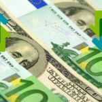 Dolar Hafta Ortasına 8,30, Euro 10 Lira Sınırından Başladı