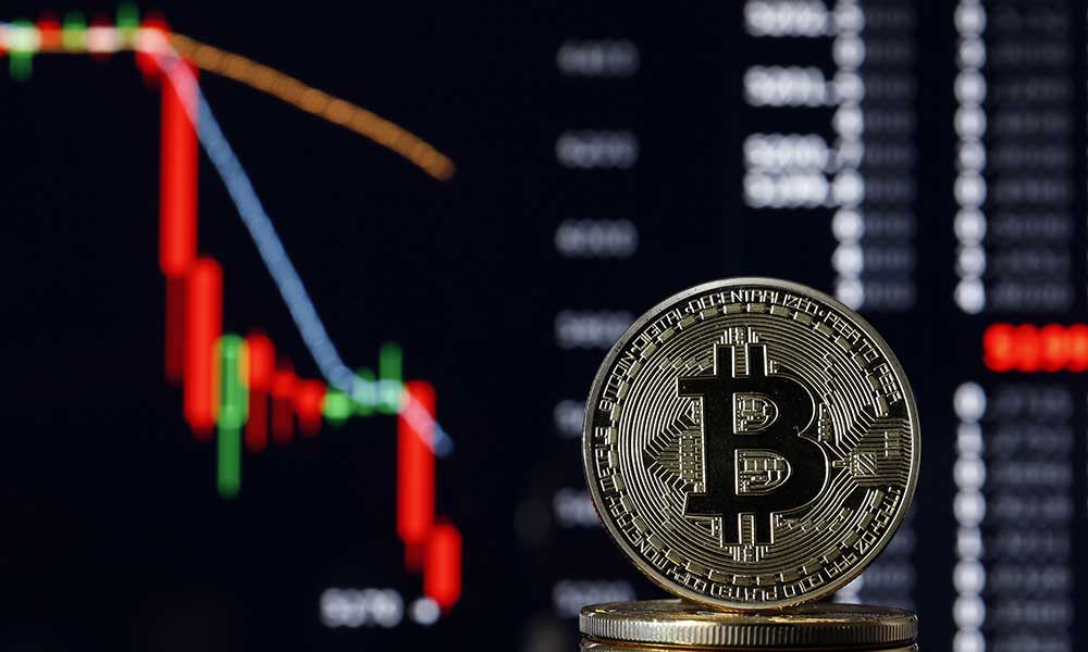 Bitcoin 33 Bin Doların Altına Düştü ve Kayıplarını Artırıyor