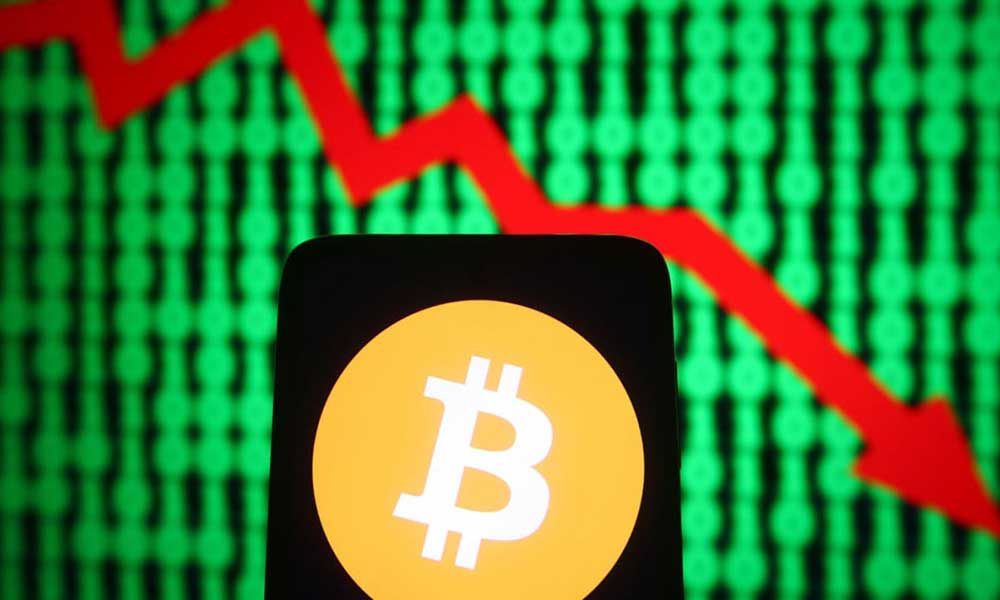 Bitcoin Kayıplarını Sürdürüyor ve 59 Bin Dolara Kadar Geriledi
