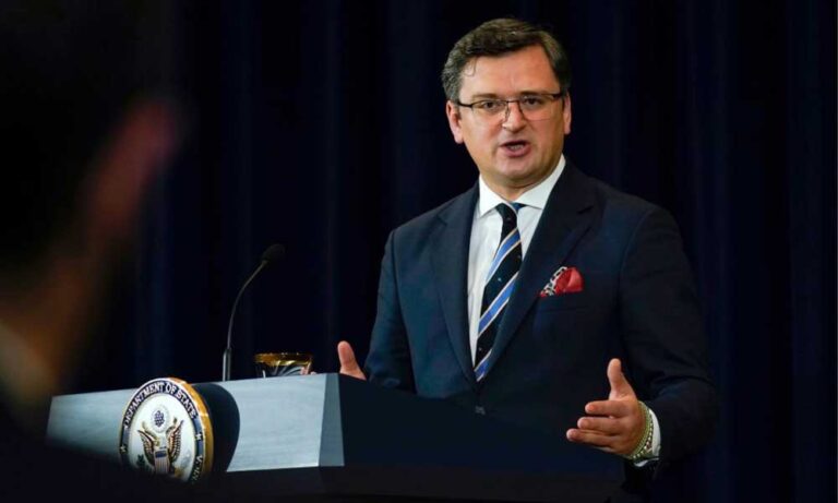 Ukrayna Dışişleri Bakanı: Mali ve Askeri Destek İstiyoruz