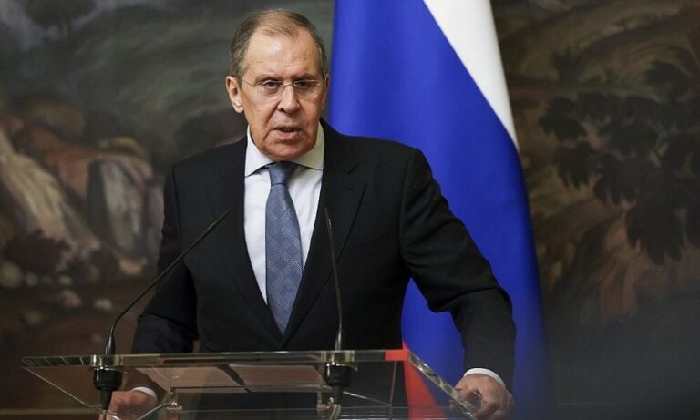 Lavrov: ABD Nükleer Silahlarını Geri Çekmeli