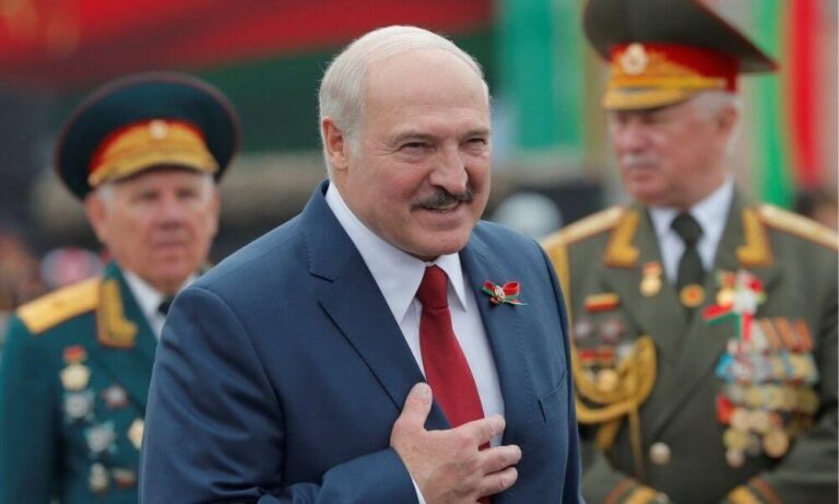 Belarus Cumhurbaşkanı: Yaptırımlarla Diz Çöktüremeyecekler