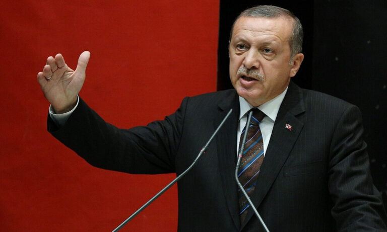 Erdoğan: Öğrencilerin Kredi ve Bursları Erken Yatırılacak