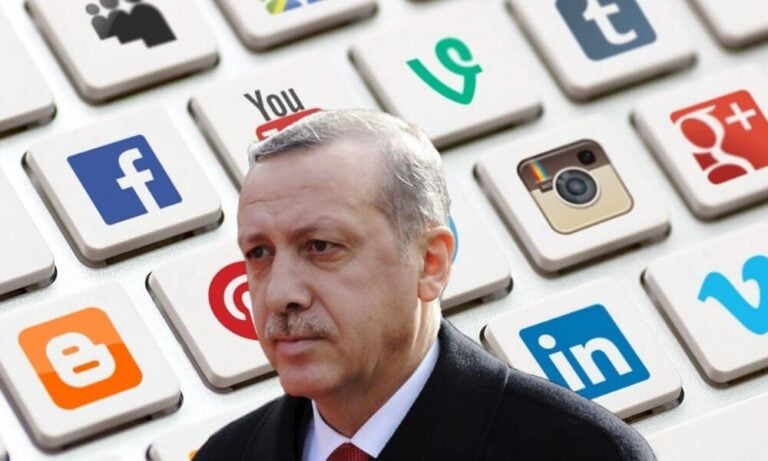 Erdoğan: Sosyal Medya ile İlgili Ciddi Düzenlemeler Başladı