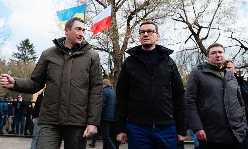 Polonya Başbakanı Lviv’de: Avrupa’nın Kalbinde Yıkımı Görün