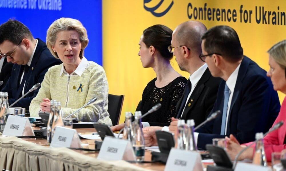 AB’den Ukrayna’ya 200 Milyon Euro’luk Yardım Paketi