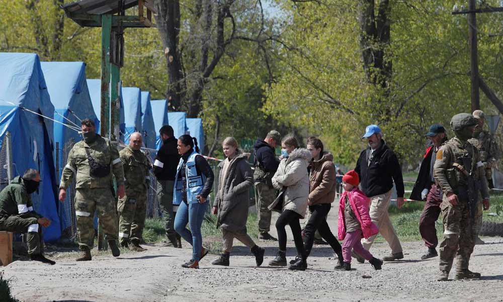 Mariupol’deki Azovstal Çelik Fabrikasından 40 Sivil Tahliye Edildi