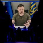 Zelenskiy: Rusya Müzakere için Savaş Öncesi Pozisyonuna Dönmeli