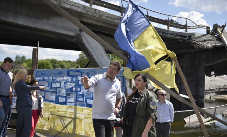 AB Savaşın 106. Gününde Ukrayna’ya Yeni Yardım Açıkladı
