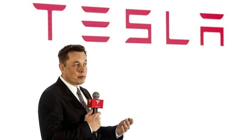 Elon Musk, Tesla’nın İşgücünü Azaltırken Çalışma Saatlerini Artıracak