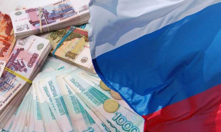 Rusya Ekonomisi Yaptırımlar Nedeniyle 15 Yıl Geriye Gidebilir