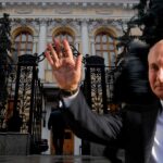 Rusya Merkez Bankası 4 Ayda 4 Kez Faiz İndirdi