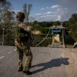 Ukrayna, Sievierodonetsk’teki Sivilleri Tahliye Etme Mücadelesi Veriyor