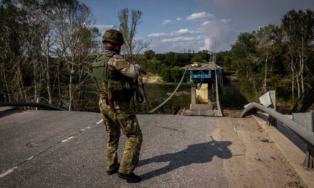 Ukrayna, Sievierodonetsk’teki Sivilleri Tahliye Etme Mücadelesi Veriyor