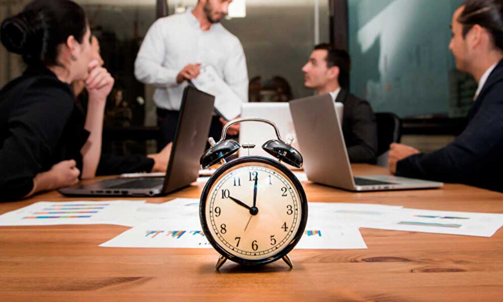 Bakan Bilgin: 8-5 Mesaisi Geride Kalıyor