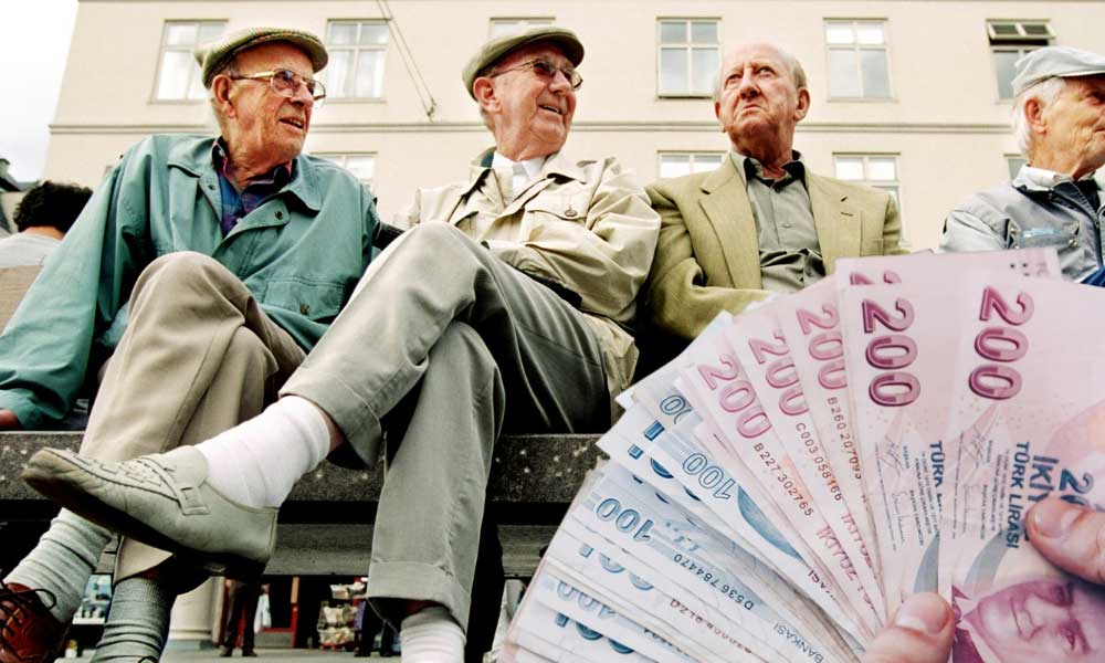 Çalışma Bakanlığı Emekliye Zam Farkı için Tarih Verdi