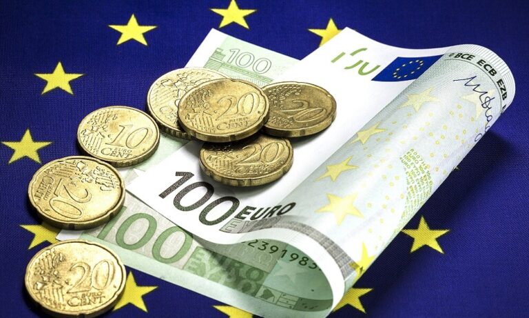 Euro Bölgesi’nde Enflasyonda Rekor, GSYİH’de Beklenti Üstü Büyüme