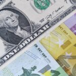 Euro/Dolar Paritesi 2 Haftanın Yükseğinde Tutunuyor