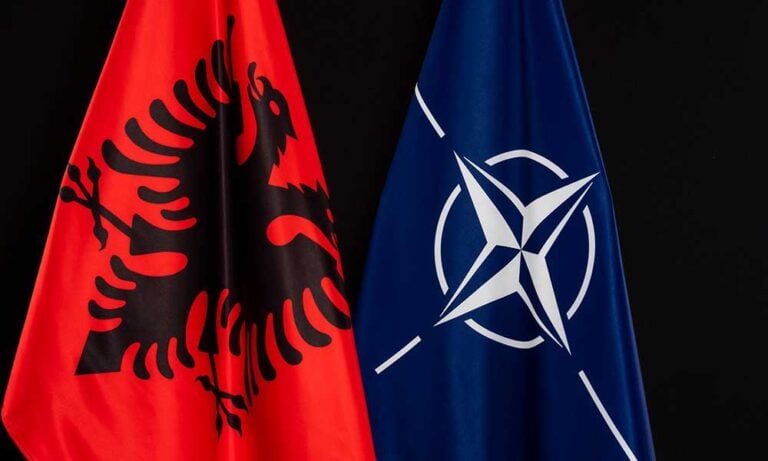 NATO, Arnavutluk’ta Deniz Üssü Kurmaya Hazırlanıyor