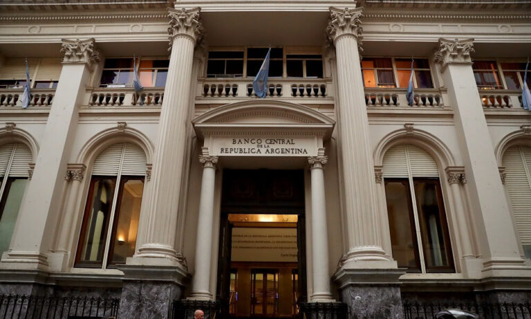 Arjantin’de Enflasyon Fırladı: Faiz 950 Baz Puan Artırıldı