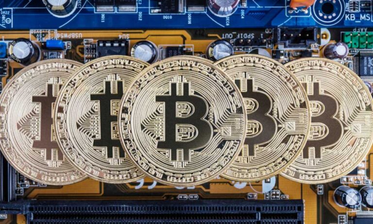 Bitcoin Madencilik Geliri Haziran’dan Bu Yana Yüzde 70 Arttı
